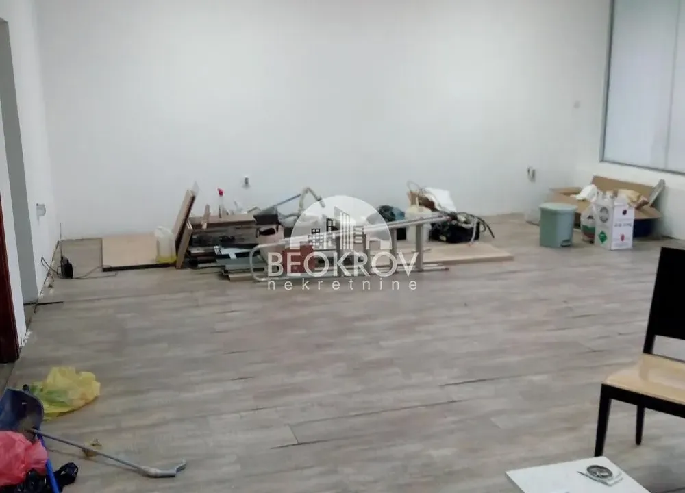 Izdavanje, poslovni prostor, 90m², Mali Mokri Lug, Zvezdara Sve Podlokacije