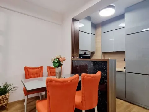 Rent, two bedroom apartment, 69m², Centar, Budva - image 3