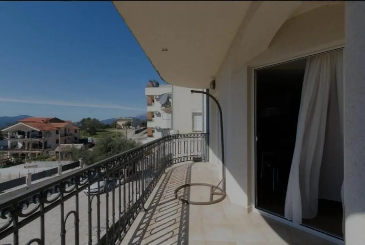 Sale, two bedroom apartment, 80m², Kavač, Kotor
