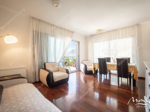 Prodaja, dvosoban stan, 81m², Dobrota, Kotor - image 2