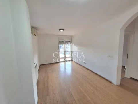 Izdavanje, jednosoban stan, 39m², Miljakovac, Rakovica - image 2