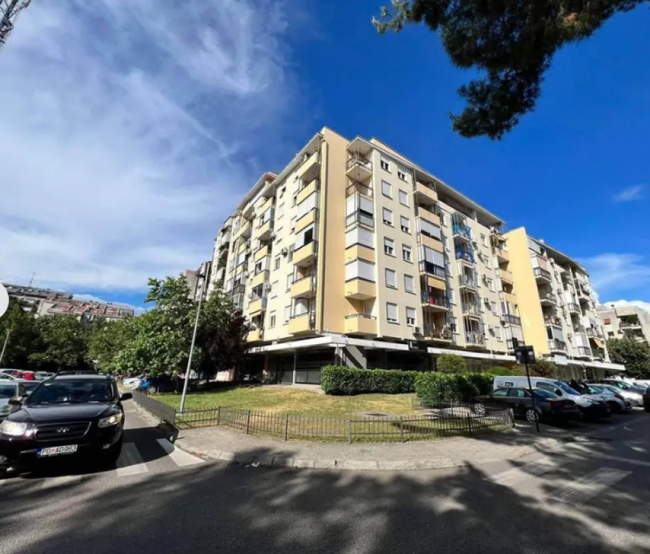 Prodaja, garsonjera, 24m², Blok 6, Podgorica