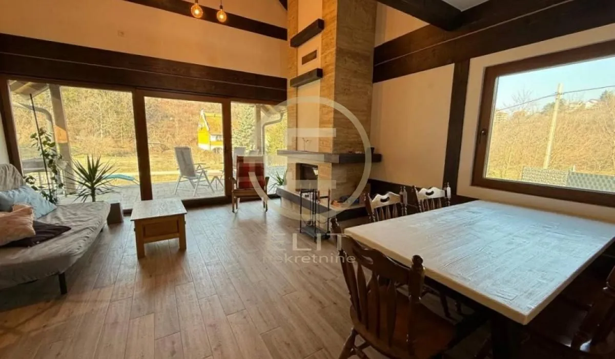 Prodaja, kuća, 79m², Petrovaradin, Novi Sad