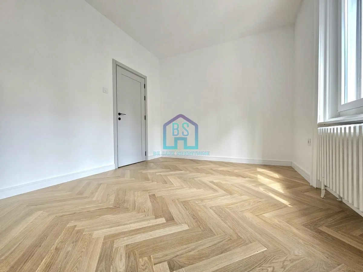 Prodaja, trosoban stan, 112m², Stari grad, Novi Sad