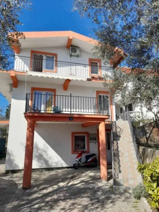 Sale, house, 274m², Šušanj, Bar