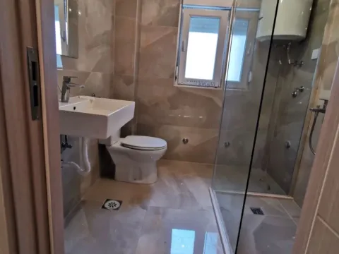 Prodaja, jednosoban stan, 68m², Ljubović, Podgorica - image 10