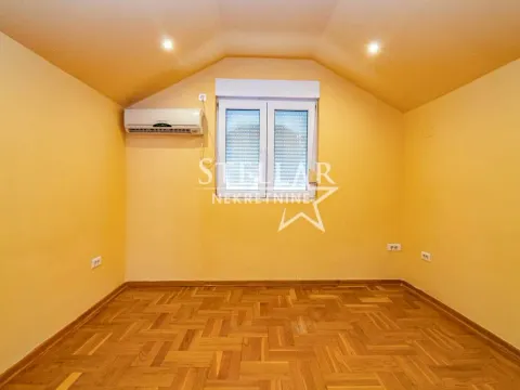 Izdavanje, trosoban stan, 90m², Zagorič, Podgorica - image 8