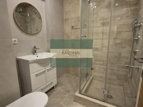 Prodaja, trosoban stan, 77m², Vašarište, Jagodina - image 20