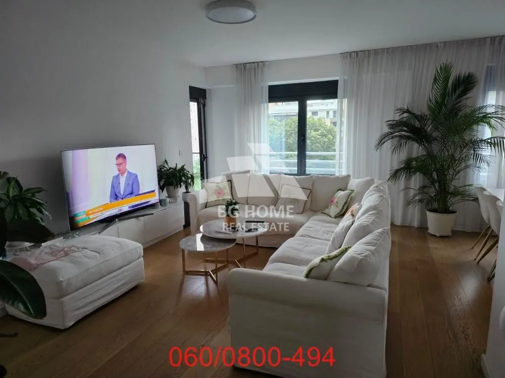 Sale, four bedroom apartment, 106m², Južni Bulevar, Vračar Sve Podlokacije