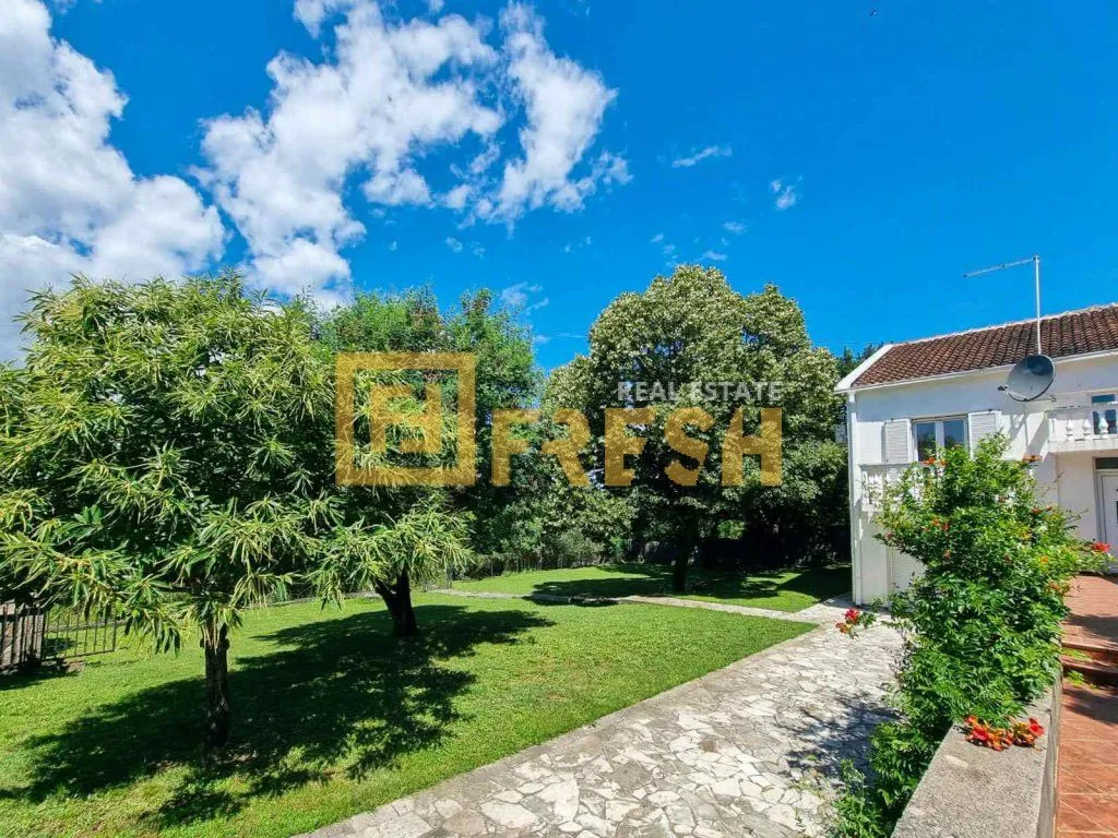 Rent, house, 250m², Mareza, Podgorica