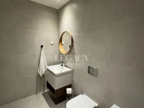 Izdavanje, trosoban stan, 80m², Savski Venac, Beograd - image 10