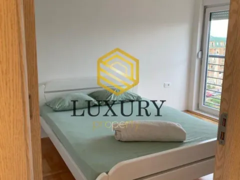 Prodaja, dvosoban stan, 75m², City Kvart, Podgorica - image 7