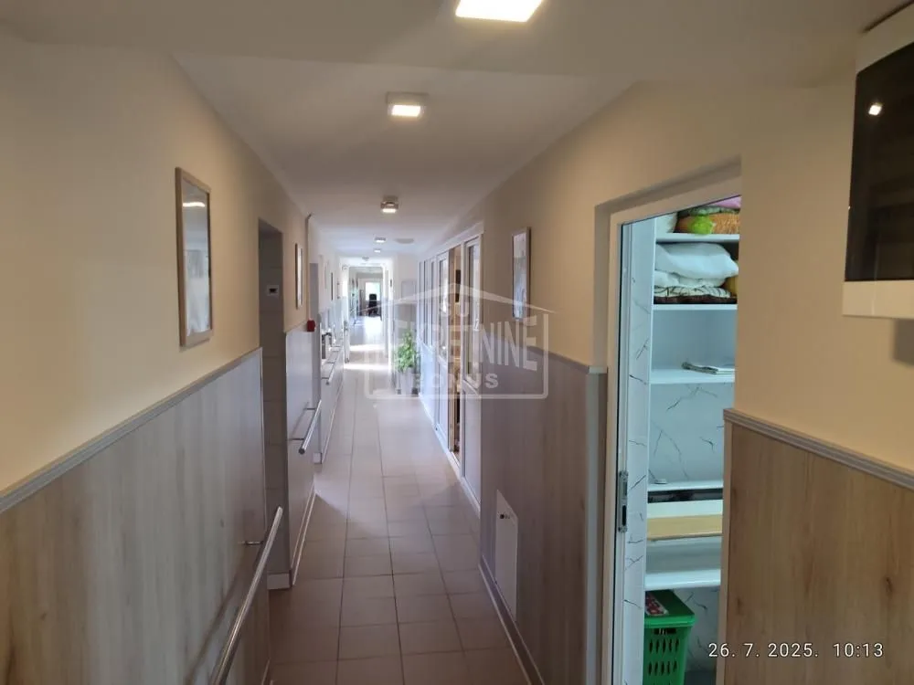 Sale, office space, 446m², Aleksandrovo, Subotica