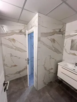 Izdavanje, poslovni prostor, 158m², Centar, Budva - image 7