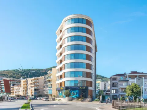 Sale, two bedroom apartment, 122m², Centar, Budva - image 1