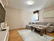 Rent, two bedroom apartment, 85m², Blok 5, Podgorica - image 3