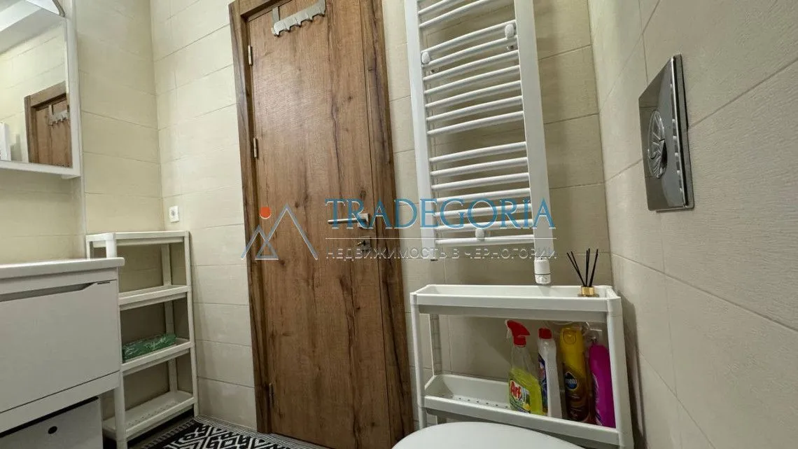 Prodaja, dvosoban stan, 40m², Kotor, Crna Gora