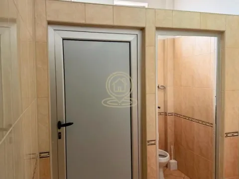 Prodaja, poslovni prostor, 31m², Vašarište, Kragujevac - image 3