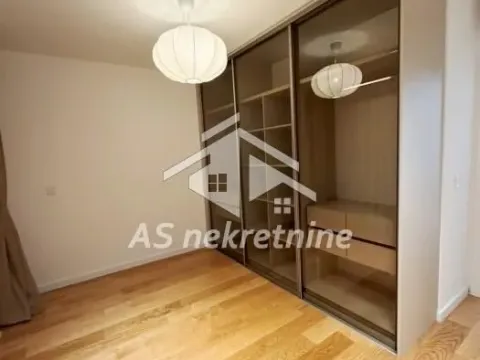 Rent, three bedroom apartment, 125m², Crveni Krst, Beograd - image 13