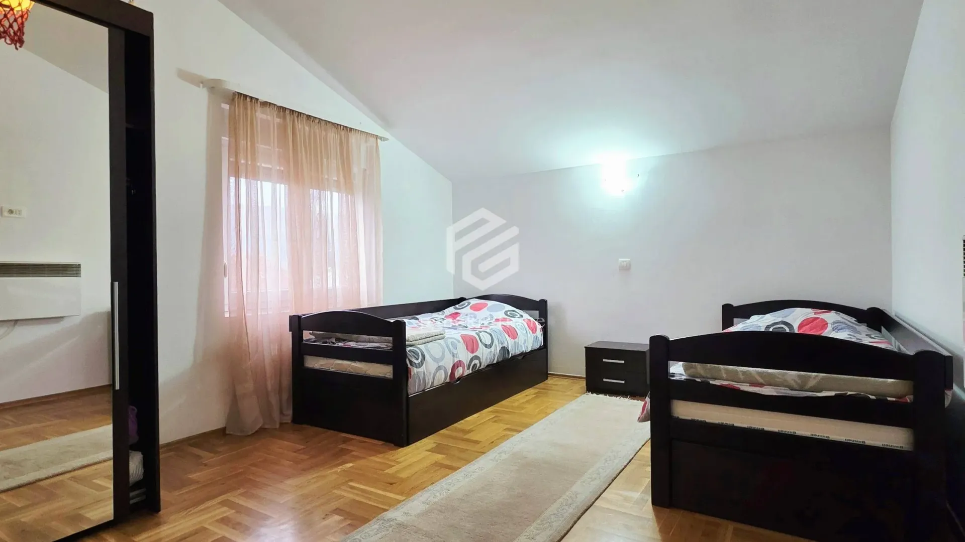Rent, two bedroom apartment, 115m², Tološi, Podgorica
