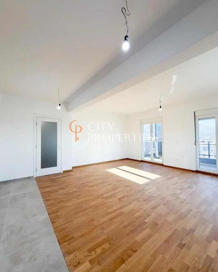 Sale, apartment, 104m², Stari Aerodrom, Podgorica