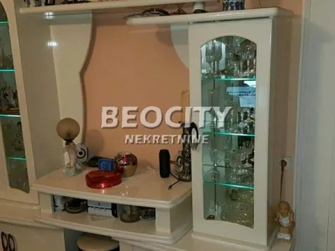 Prodaja, kuća, 144m², Centar, Novi Sad - image 6