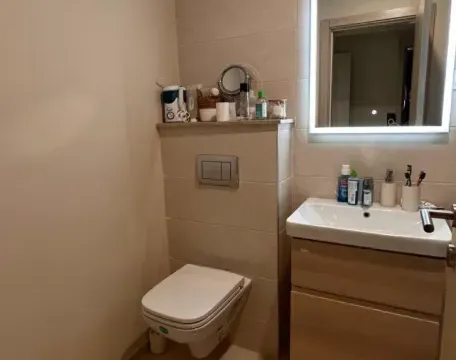 Sale, two bedroom apartment, 73m², Bečići, Budva - image 8