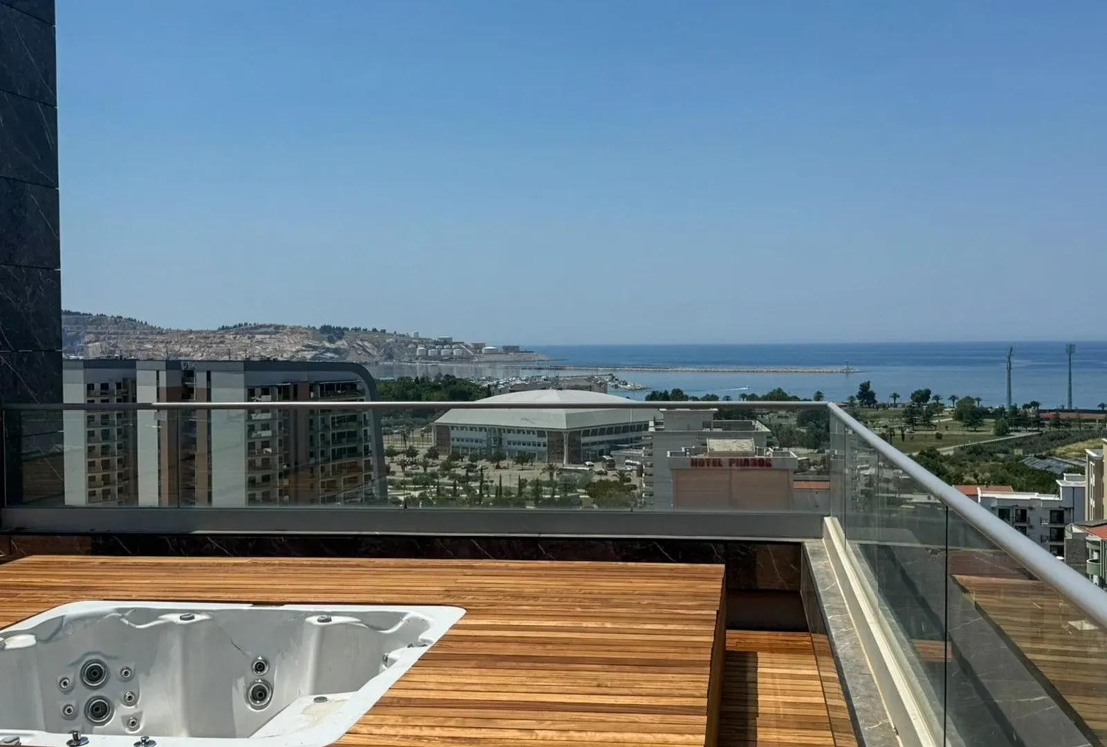 Sale, apartment, 334m², Bar, Crna Gora