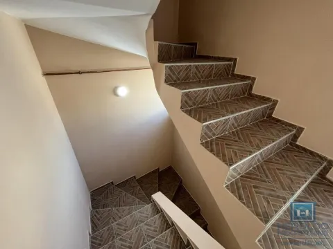 Prodaja, kuća, 400m², Centar, Jagodina - image 20