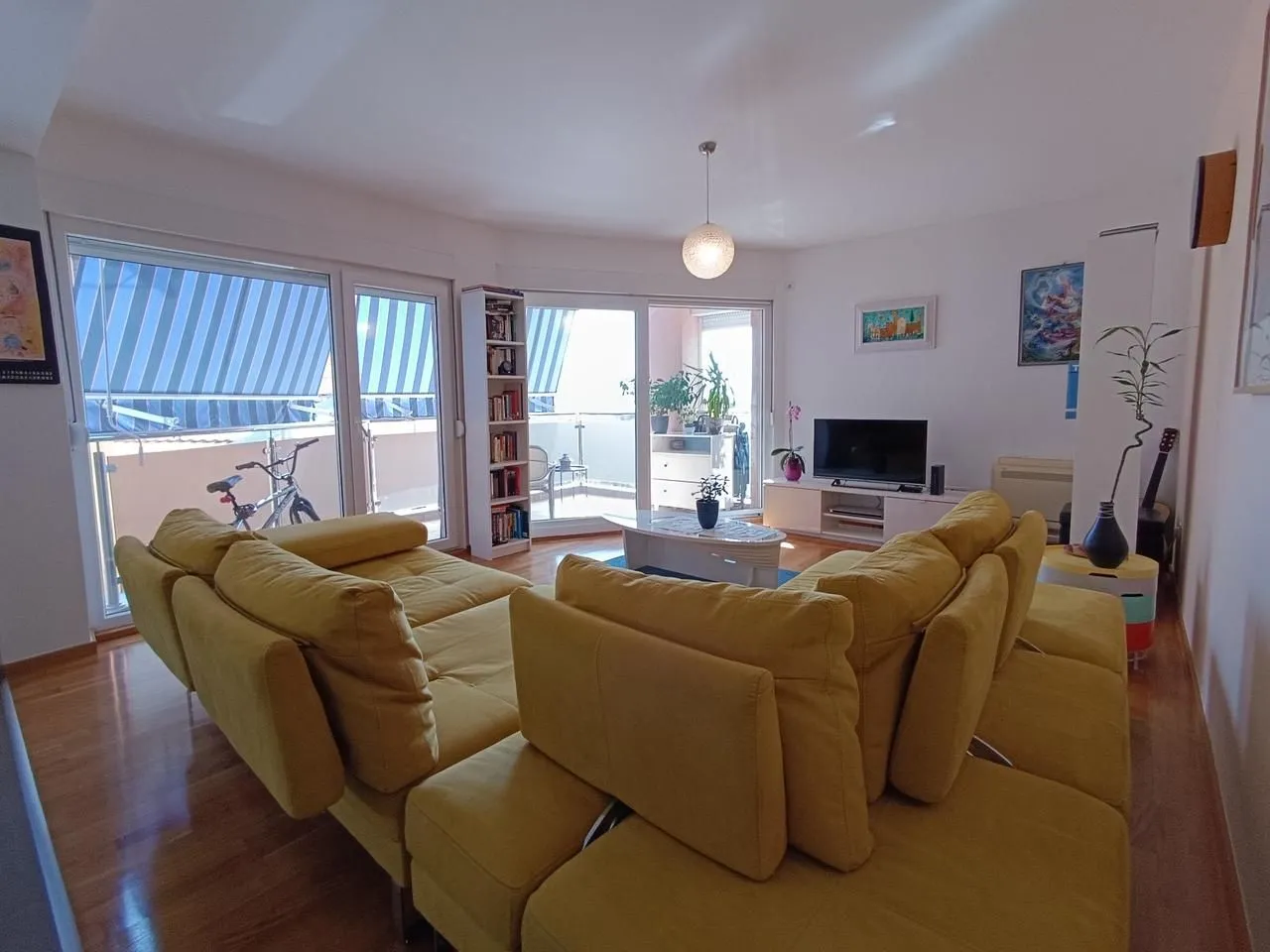 Prodaja, dvosoban stan, 81m², Tivat, Crna Gora