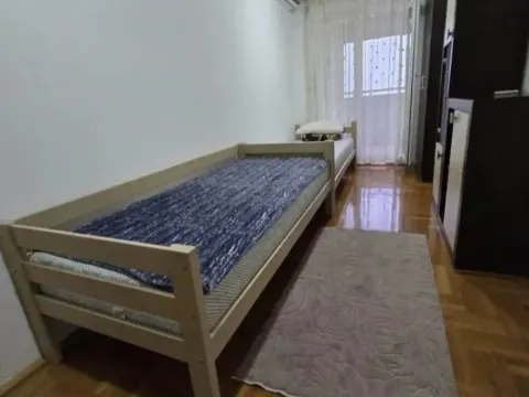 Izdavanje, dvosoban stan, 70m², City Kvart, Podgorica - image 7