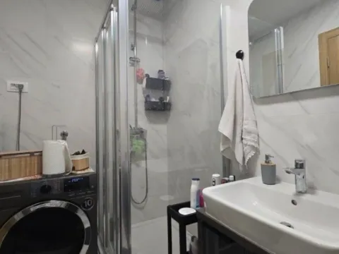 Izdavanje, jednosoban stan, 48m², New City, Podgorica - image 13