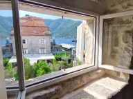 Sale, apartment, 46m², Kotor, Crna Gora - image 1