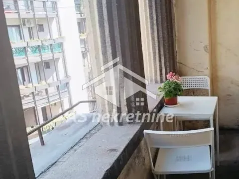 Rent, four bedroom apartment, 120m², Stari Grad, Beograd - image 25