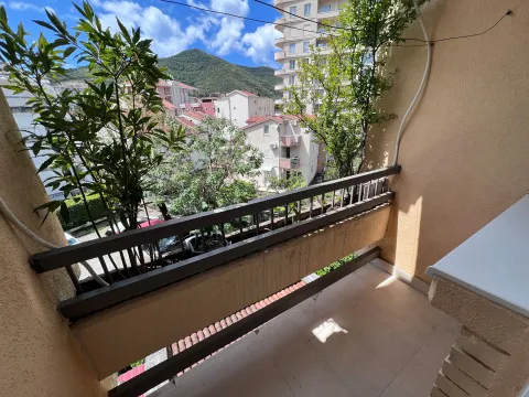 Rent, one bedroom apartment, 45m², Centar, Budva - image 5