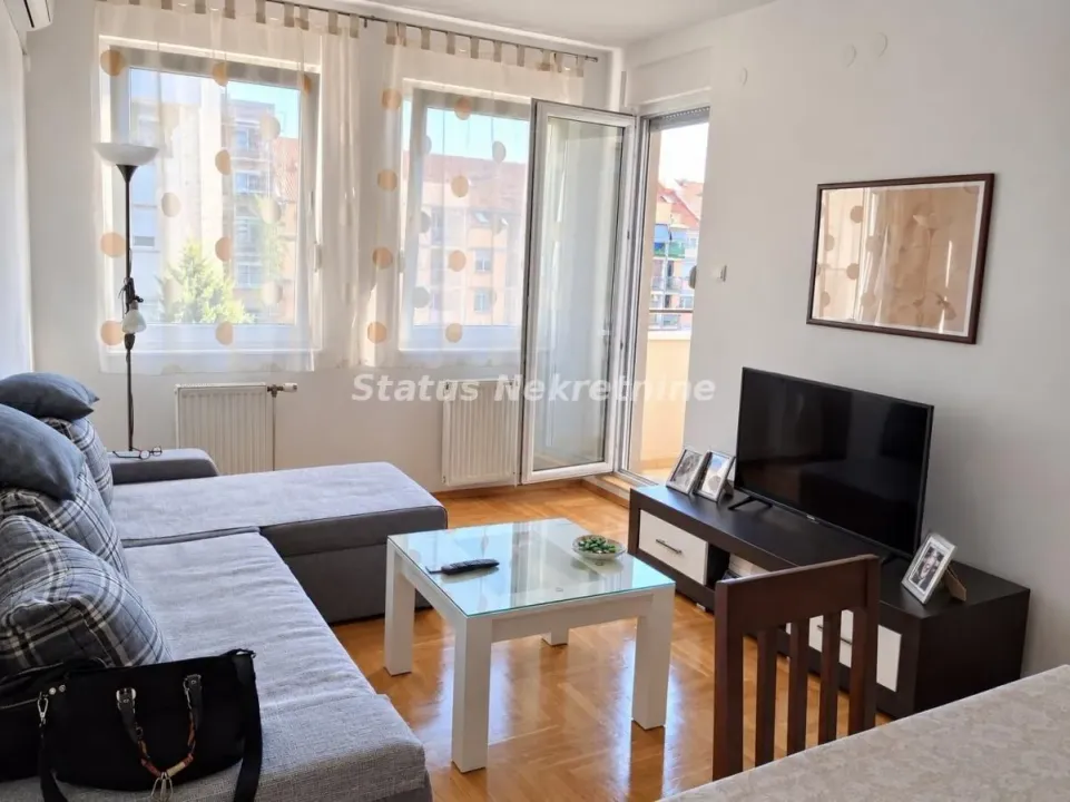 Sale, one bedroom apartment, 36m², Banatić, Novi Sad Sve Podlokacije