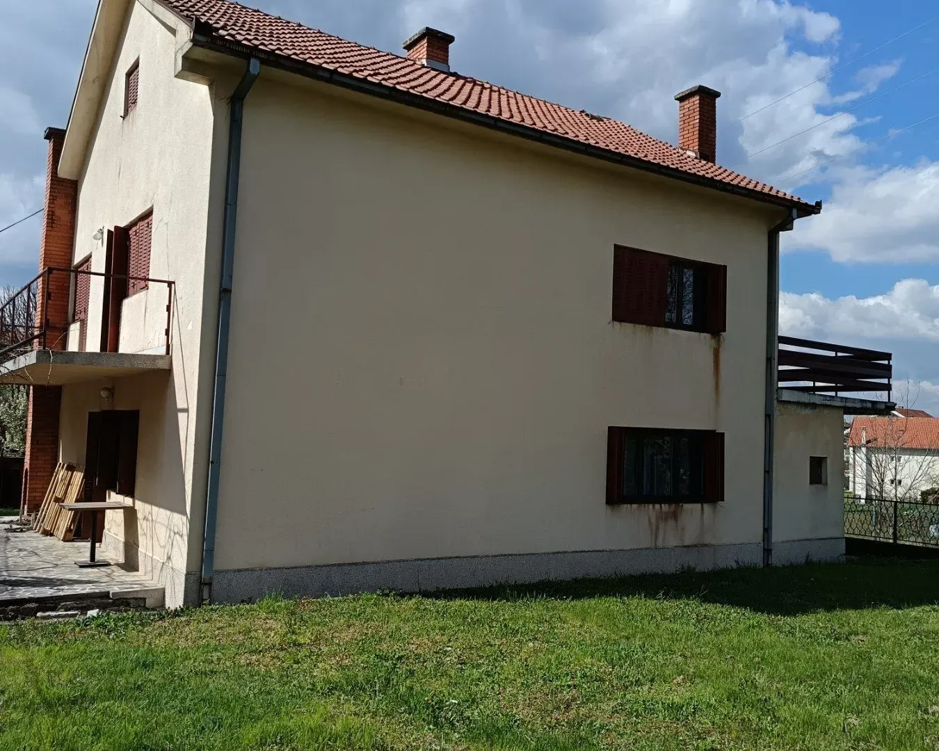 Sale, house, 300m², Sremčica, Beograd