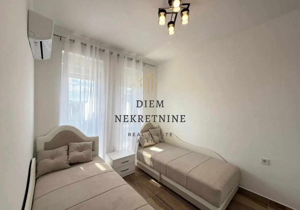 Rent, two bedroom apartment, 76m², Central Point, Podgorica