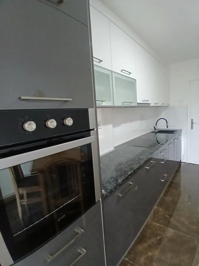 Izdavanje, dvosoban stan, 58m², Vašarište, Jagodina
