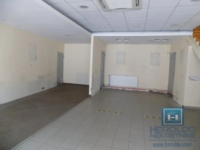 Rent, office space, 213m², Centar, Paraćin