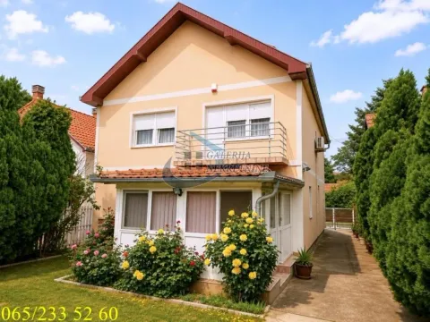 Prodaja, kuća, 190m², Centar, Inđija - image 19