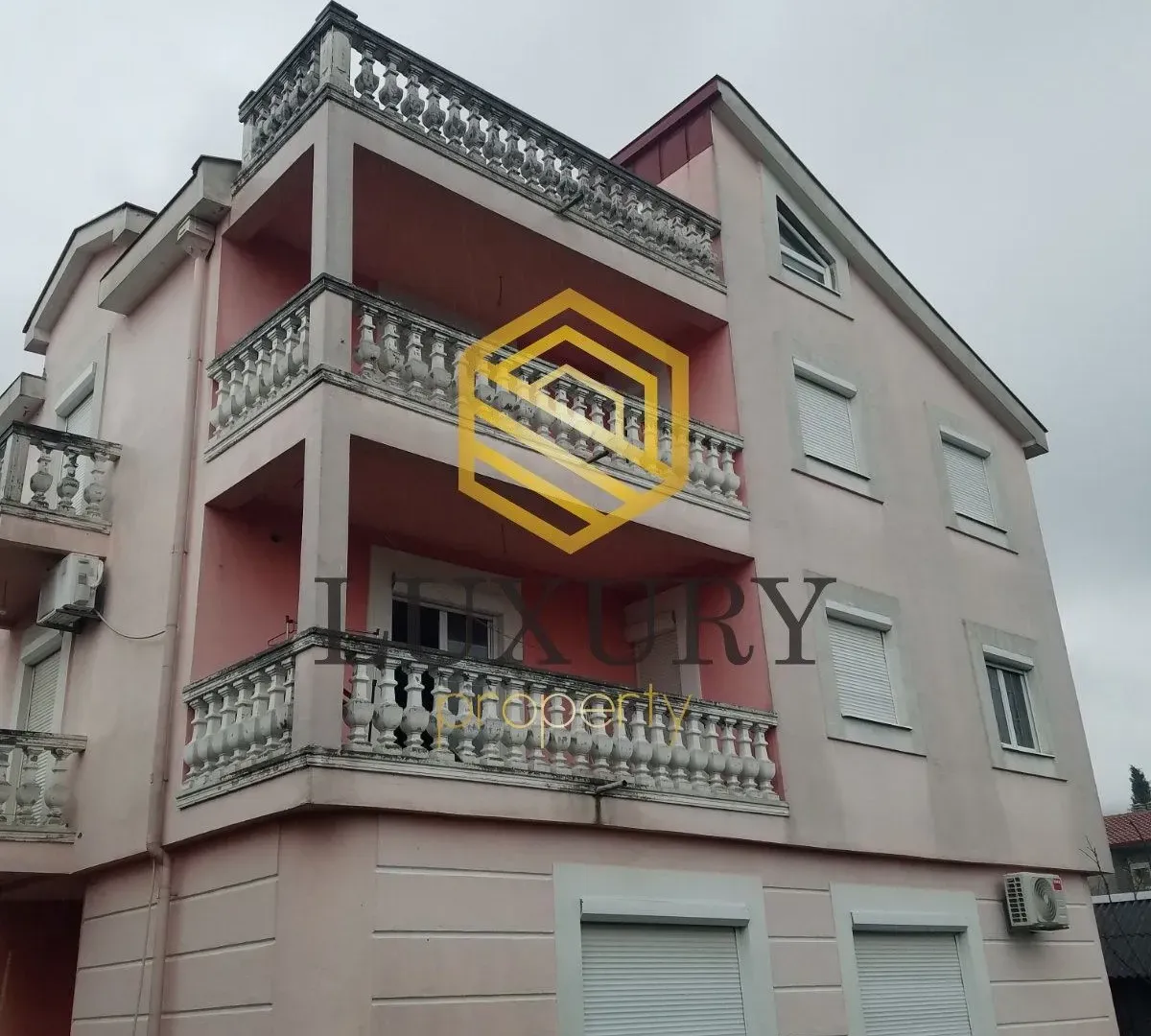 Rent, apartment, 120m², Zlatica, Podgorica