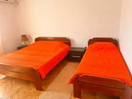 Rent, five bedroom apartment, 170m², Stari Aerodrom, Podgorica - image 13