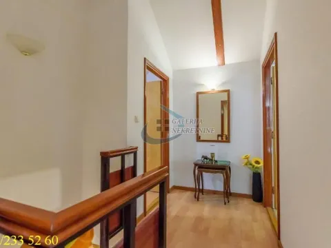 Prodaja, četvorosoban stan, 104m², Stari Grad, Beograd - image 13