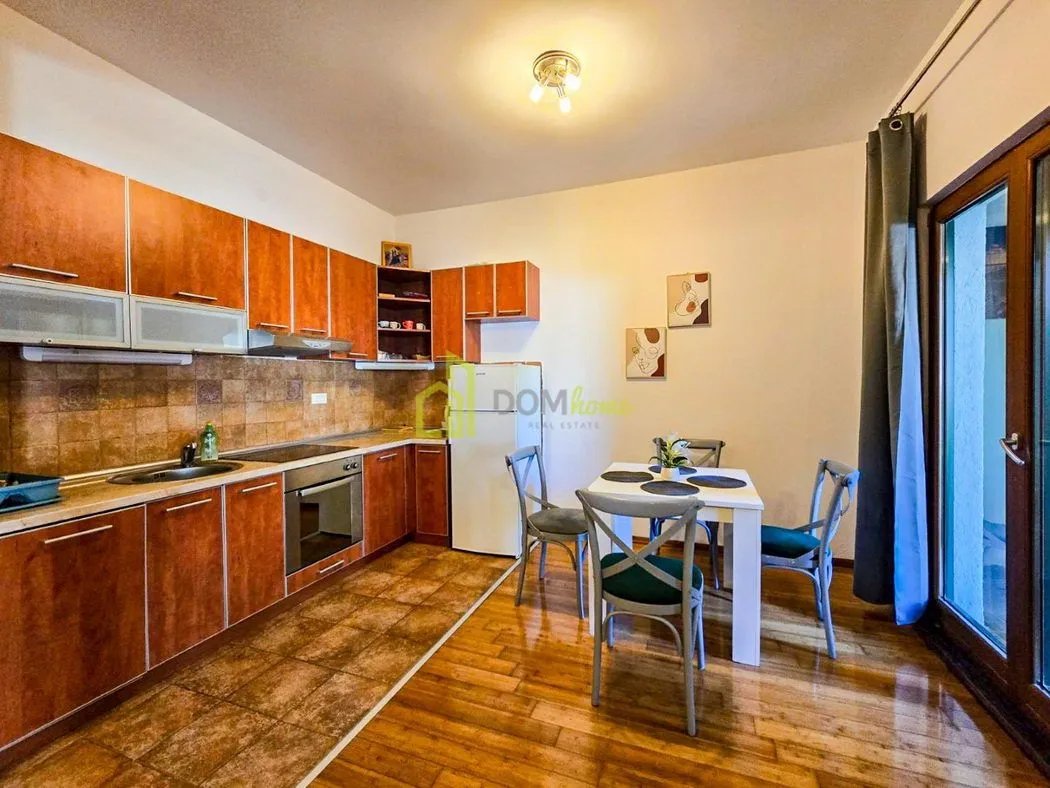 Prodaja, jednosoban stan, 65m², Risan, Kotor
