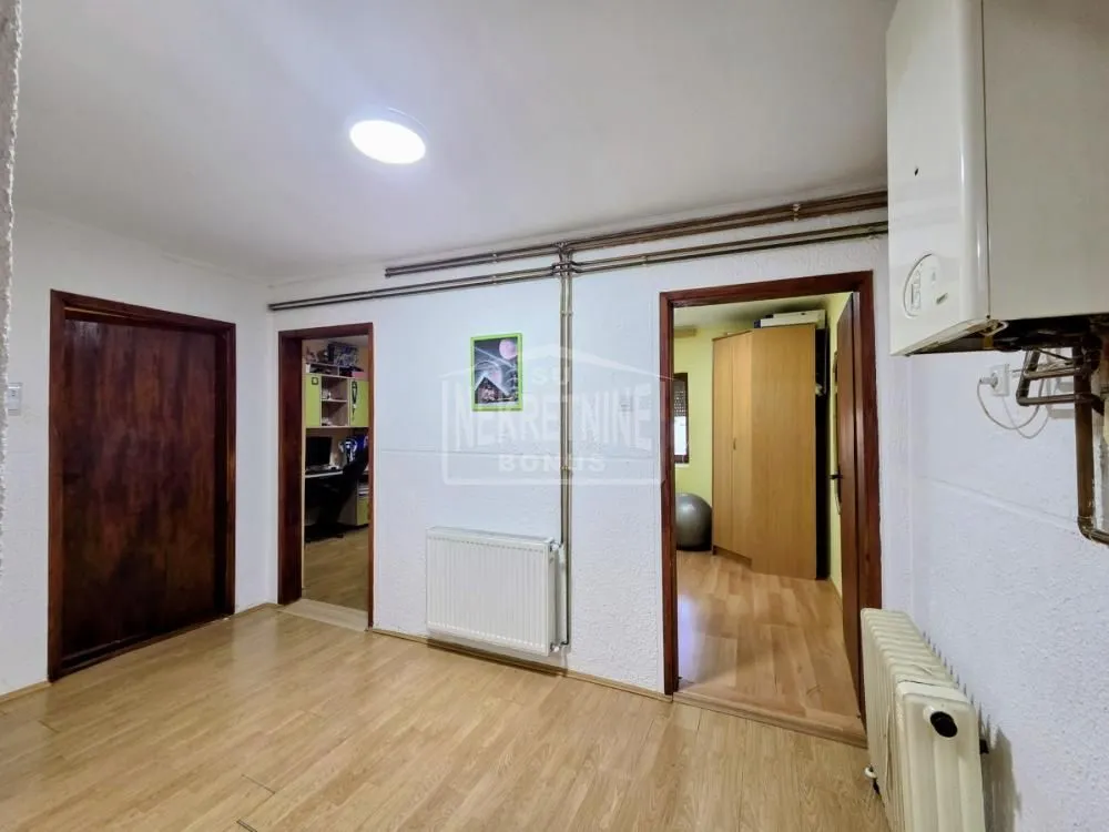 Prodaja, kuća, 180m², Aleksandrovo, Subotica