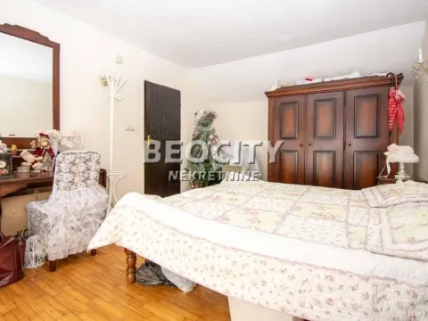 Sale, house, 186m², Novi Grad, Subotica - image 7