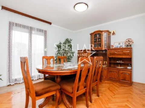 Izdavanje, stan, 100m², Zlatica, Podgorica - image 9