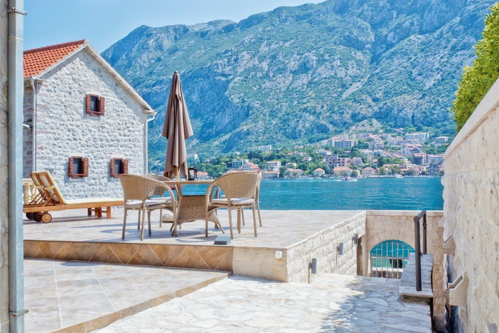 Prodaja, kuća, 200m², Muo, Kotor