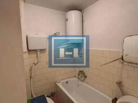 Prodaja, dvosoban stan, 50m², Strelište, Jagodina - image 13